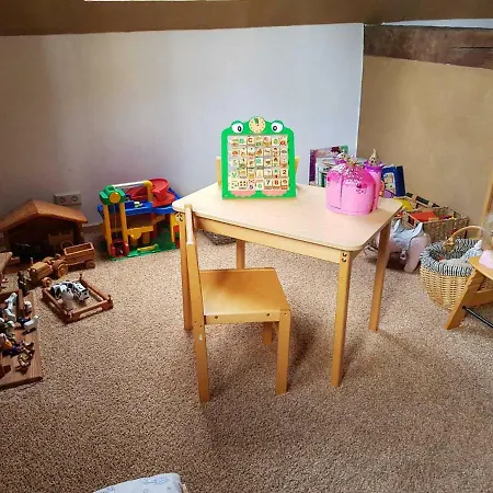 Haus Nr. 9 * Ruppichteroth