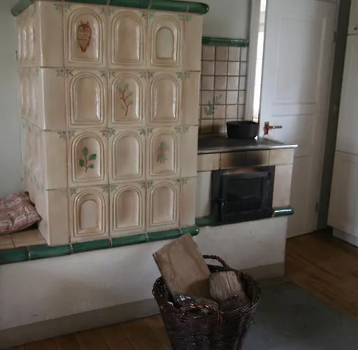 Haus Nr. 9 בית נופש *