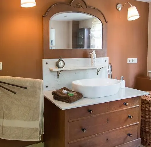 Haus Nr. 9 * Ruppichteroth